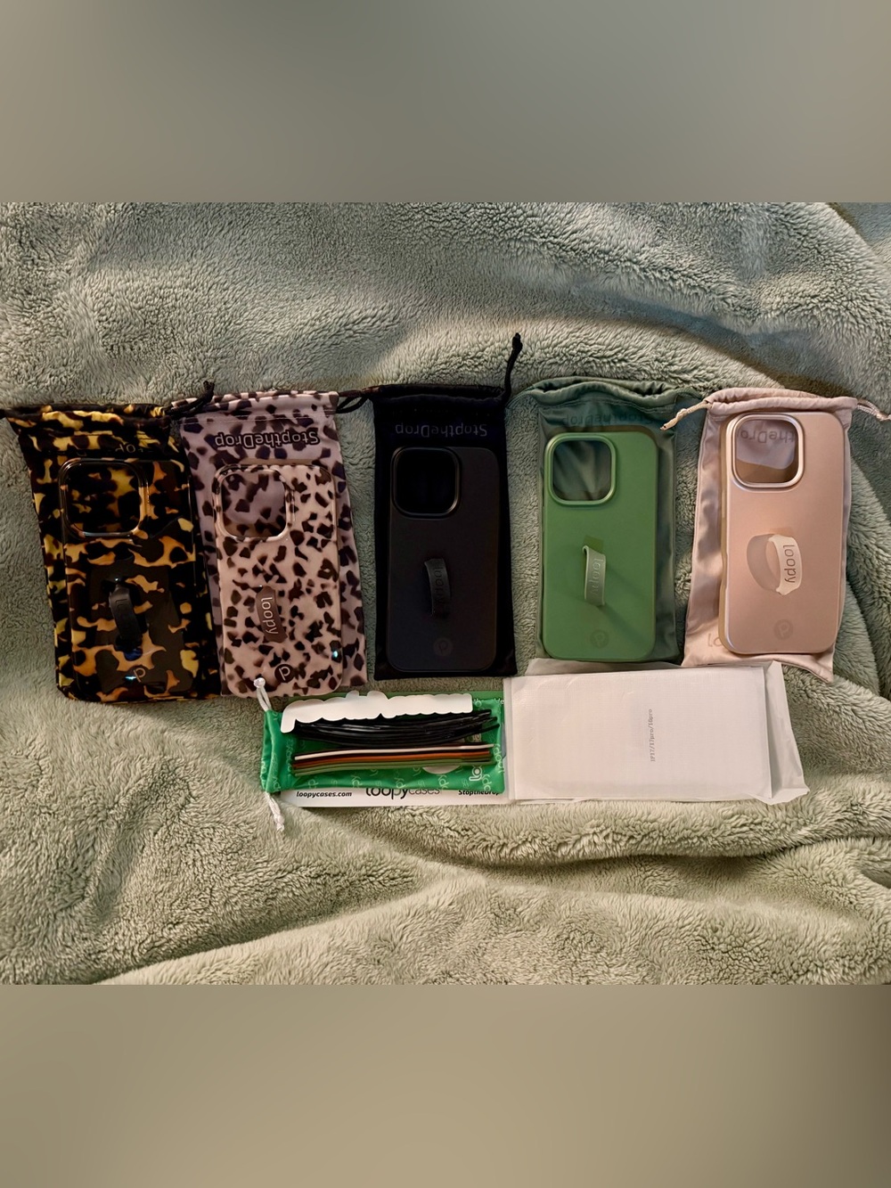 Loopy Case iPhone 16 Pro Bundle